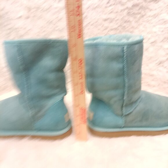 UGG Classic Short II Women Boots Size 8 - Picture 4 of 7